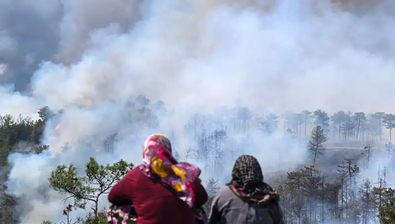 Bursa’da Yangınlar Kontrol Altına Alındı, Hava Kirliliği Problemi Uzun Süre Devam Edecek