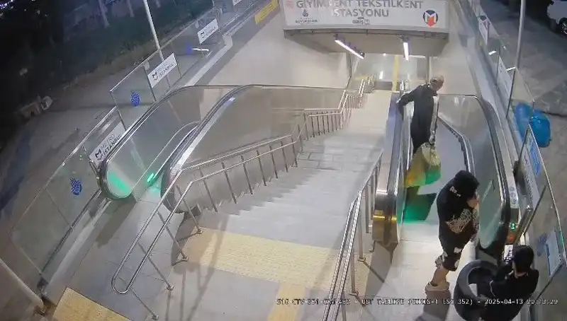 Metro İstasyonuna Çöp ve Lastik Atan Şüpheliler Gözaltına Alındı