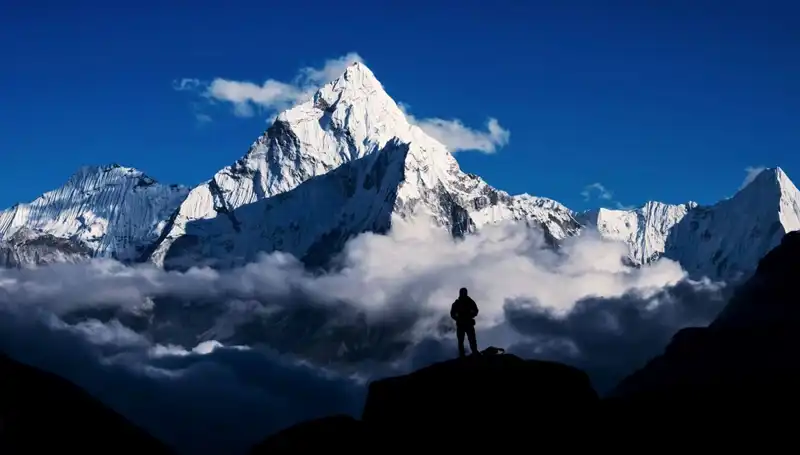 Everest Dağı’nda devrim niteliğinde tırmanış deneyimi: Yeni teknolojiler