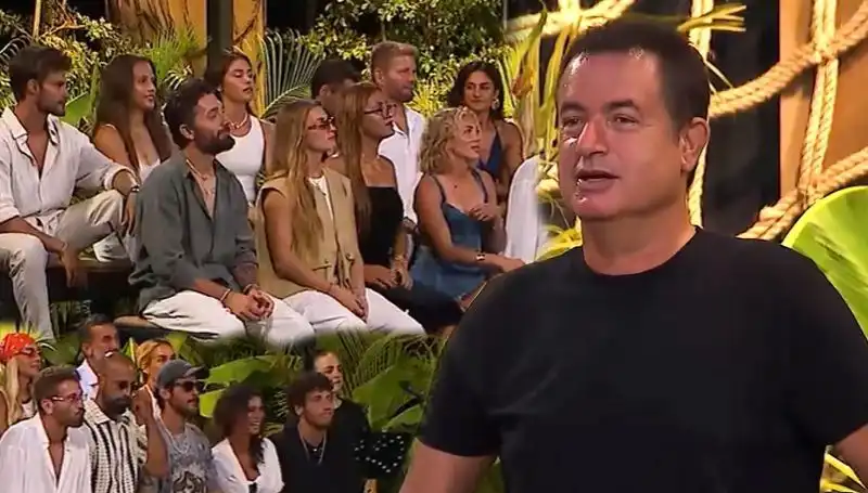 Survivor'da Birleşme Partisi Coşkusu: Şarkı Yarışması Göz Doldurdu
