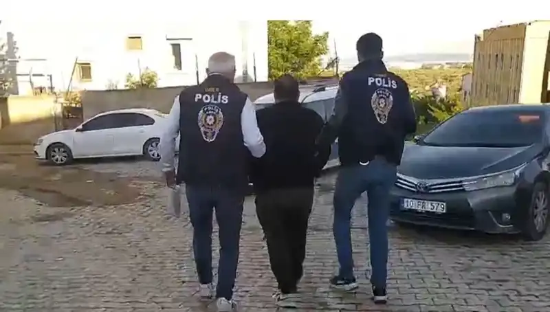Balıkesir'de Dolandırıcılık Operasyonunda 4 Kişi Tutuklandı: Ayrıntılar Burada!