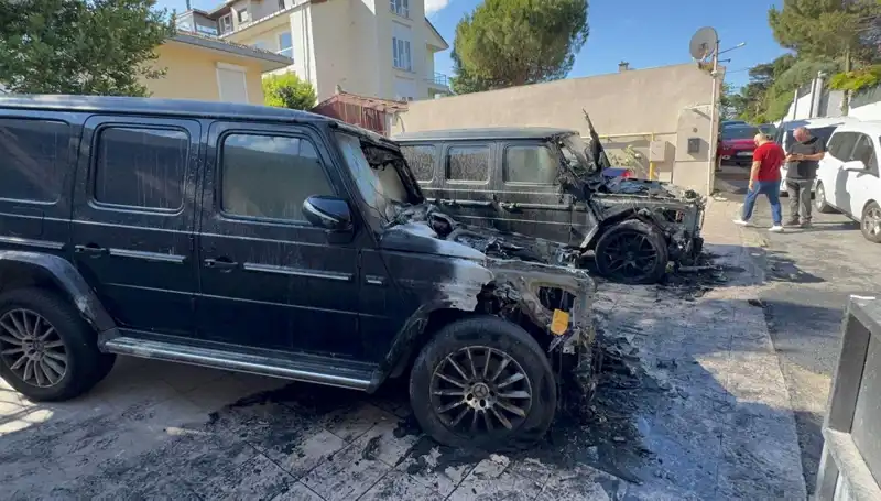 İş İnsanları 30 Milyonluk Araçlarıyla İlgili Şok Edici Olay!