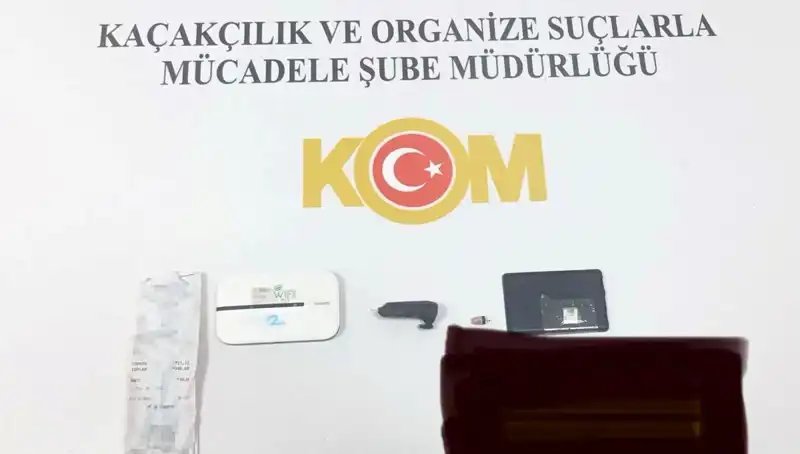 Ehliyet Sınavında Kopya Çekerken Yakalananların Şok Eden Yöntemi