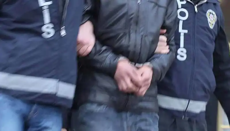 FETÖ'ye Yönelik Dışişleri Bakanlığı'nda Büyük Operasyon: 25 Gözaltı Kararı