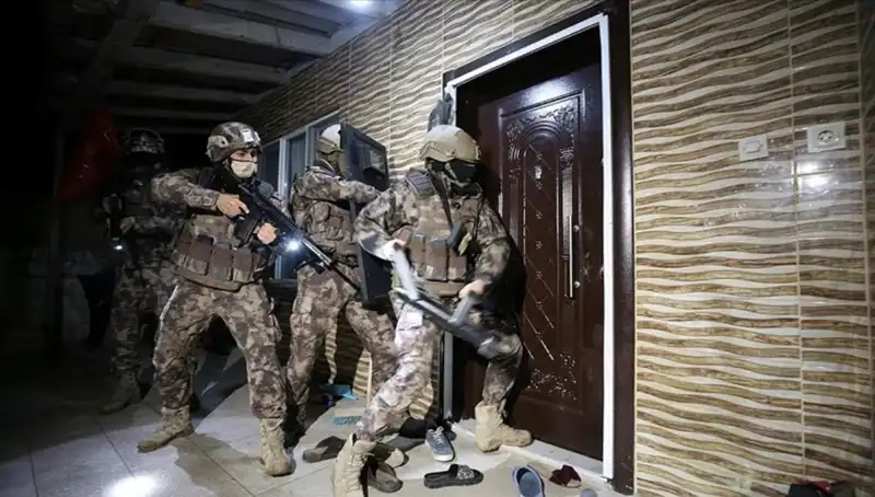 6 Suç Örgütü Çökerken, 158 Şüpheli Yakalandı: Güvenlik Güçlerinden Büyük Operasyon