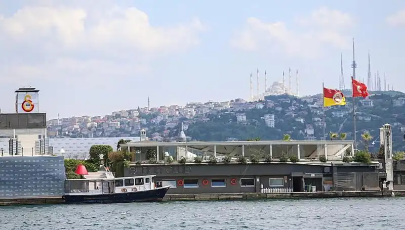 2. Abdülhamid'in Mirasçıları Galatasaray Adası için Yıllar Sonra Dava Açtı