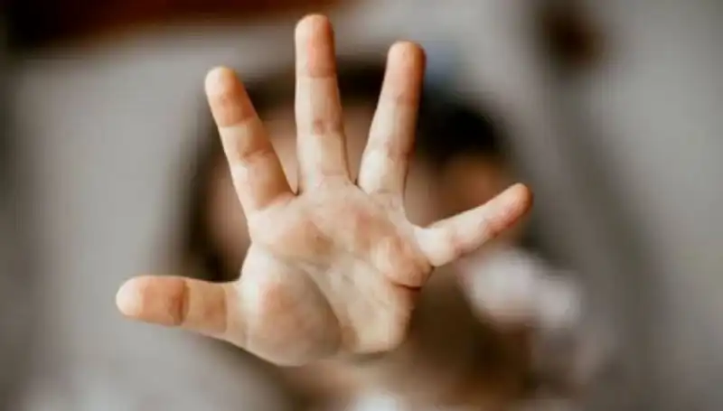 Çocuklarla Uygunsuz Görüntü Paylaşan Şüpheli Gözaltına Alındı!