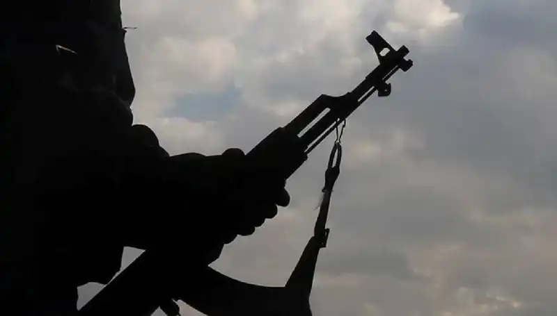 PKK, Tarihi Bir Adımla Silah Bırakma Sürecine Girdi