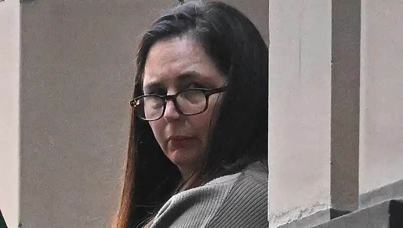 Zehirli Mantarların Gizemi: Doğa Kadar Tehlikeli Bir Suçun Anatomisi