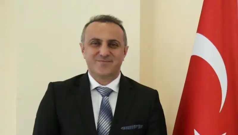 Gümüşhane Üniversitesi Rektörü Prof. Dr. Oktay Yıldız Hakkında Bilmeniz Gerekenler