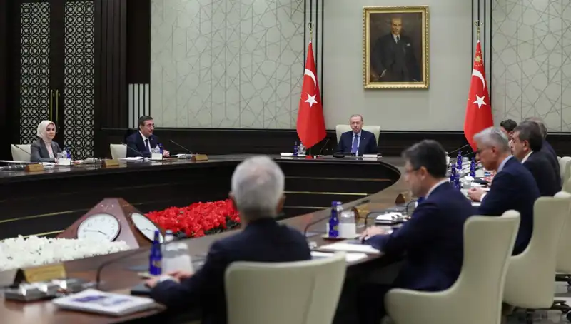 1 Mayıs Emek ve Dayanışma Günü: Kabine Üyelerinden Önemli Mesajlar