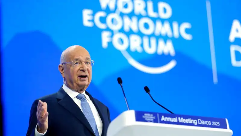 Davos’un Kurucusu Klaus Schwab Görevinden İstifa Etti: Küresel Ekonomi Ne Olacak?