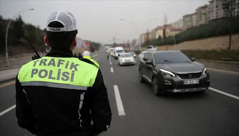 23 Nisan'da Ankara'da Trafiğe Kapalı Yollar: Hangi Rotalar Etkileniyor?
