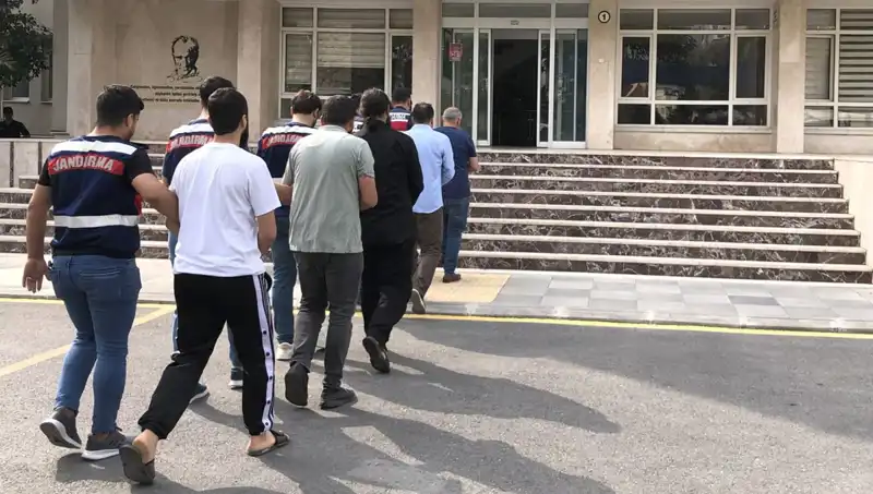 Türkiye'de DAEŞ Operasyonları: 7 İlde Gizli Ağ Çökertildi