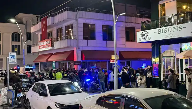 Kafede Şok Edici Olay: Havaya Ateş Açan Şahıs Kafe Sahibine Saldırdı