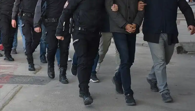 Kocaeli'de Fuhuş Operasyonunda 3 Kişi Tutuklandı: Detaylar Neler?