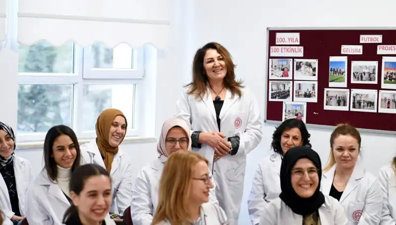 Ücretli Öğretmenlik Başvuruları Başladı: MEB'den Beklenen Açıklama Geldi!